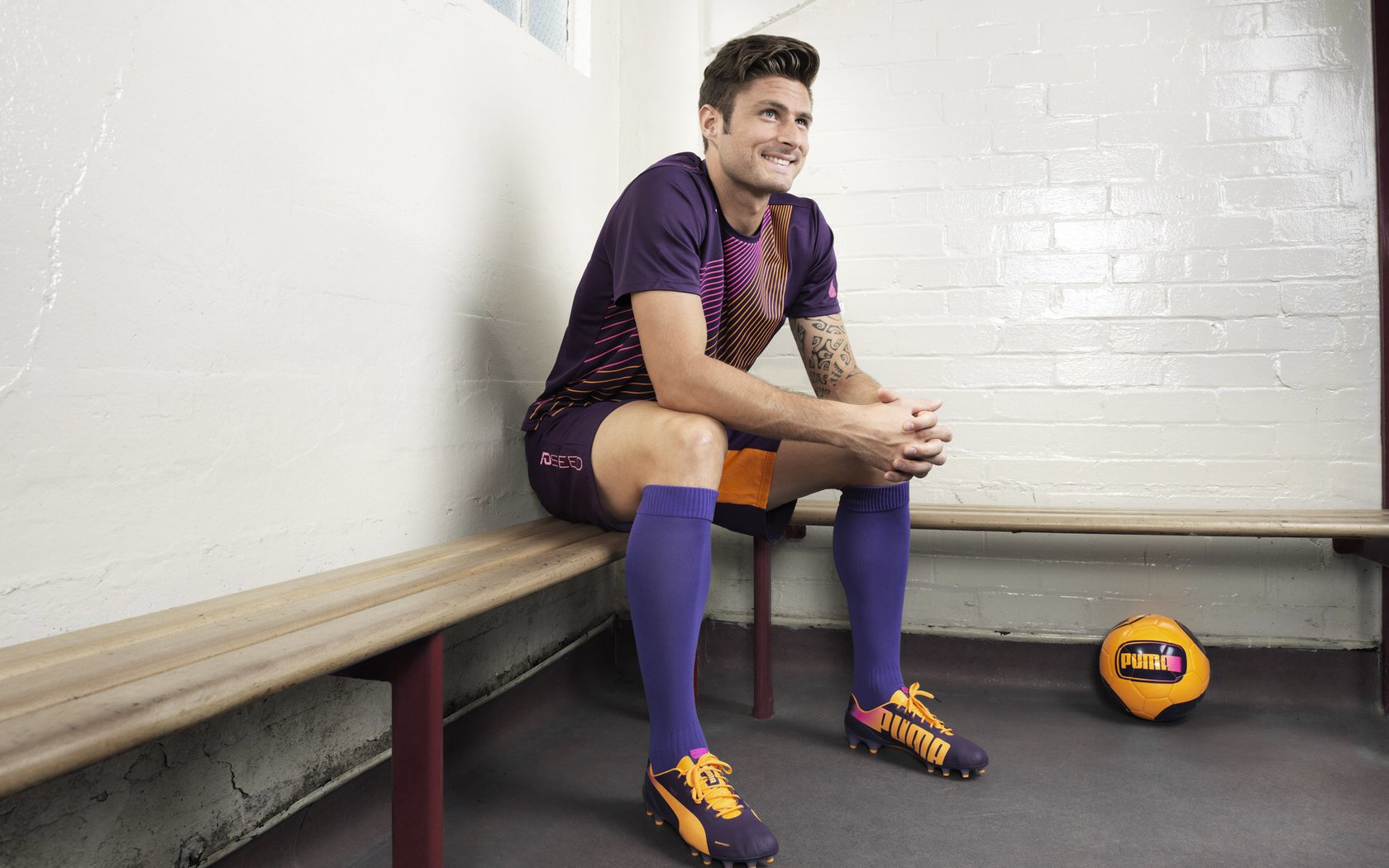 赖斯节奏完全掌控，冰岛掀翻加纳，足球世界里的不可能如何成为现实