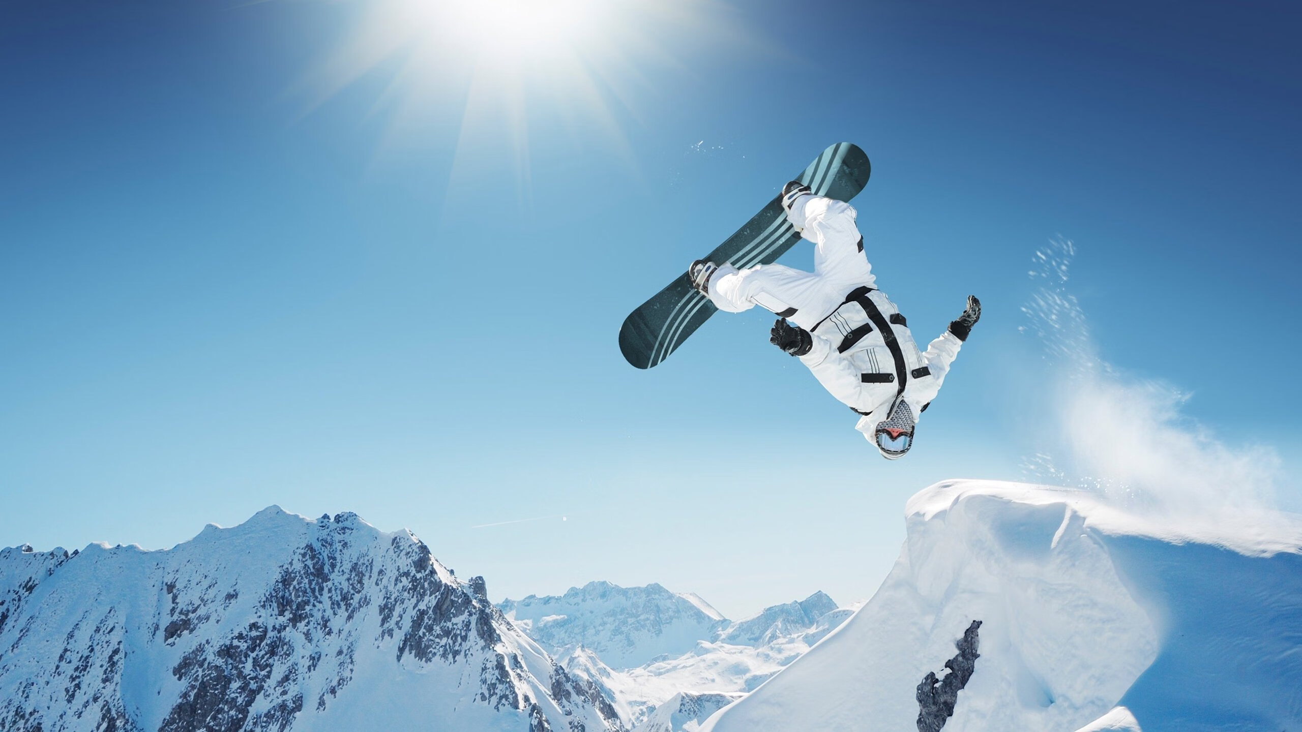 年度焦点之战,AC米兰鏖战智利,一场跨越时空的足球对话