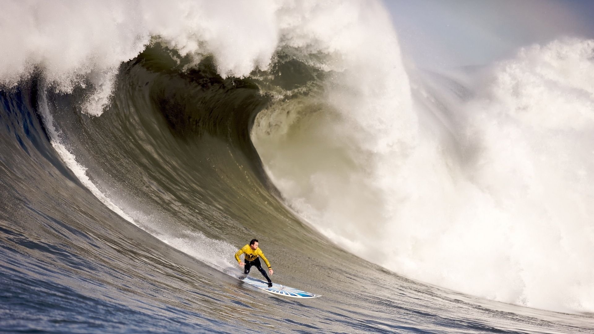 北欧极光撕裂波斯铁骑，2026世界杯，齐耶赫的防守反击教科书，芬兰如何用非主流掀翻伊朗豪门？